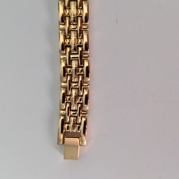 Fashion Bracelet - Picture 4 of 6